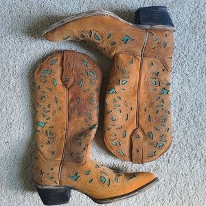 Laredo ladies boot, turquoise Inlay 6.5US